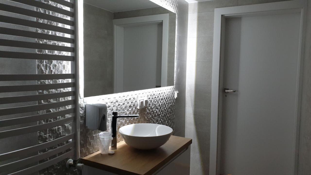 Dom Pod Groniem Hotel Rzyki Luaran gambar