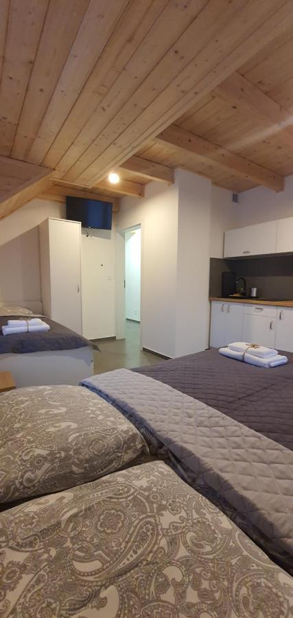 Dom Pod Groniem Hotel Rzyki Luaran gambar